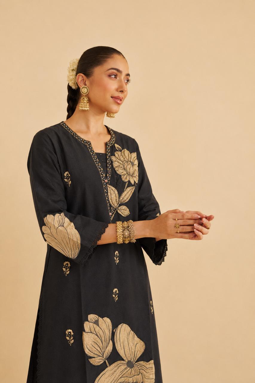Midnight Bloom Kurta Set