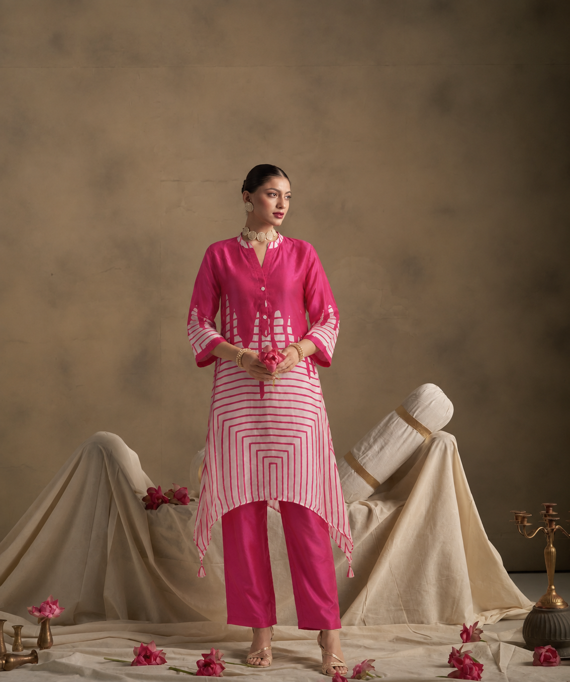 Elegant Pink Printed Kurta Set